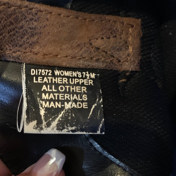 Brown Leather Western Boots with Star detail - Picture 2 of 11